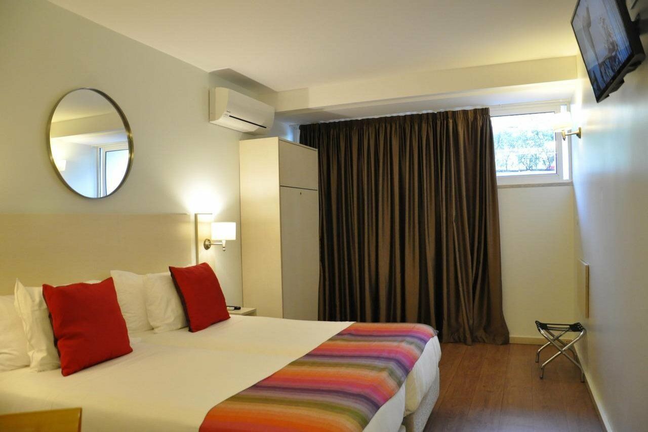 Hotel Londres Estoril / Cascais מראה חיצוני תמונה
